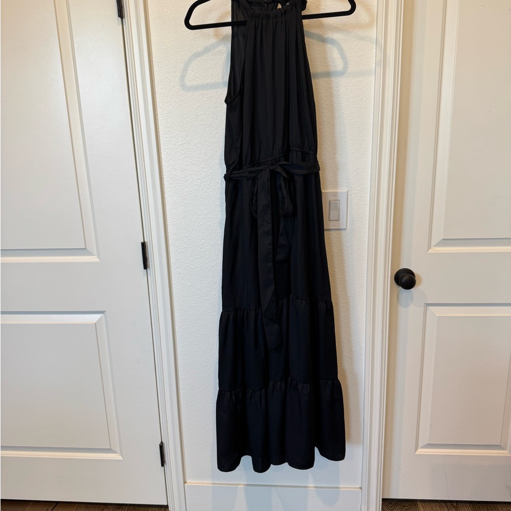 Elegant Black Maxi Dress